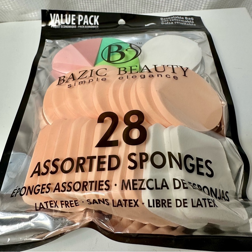 NWT BAZIC BEAUTY 28 PCS Assorted Makeup Sponges